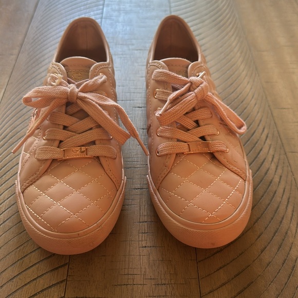 Guess Pink Sneakers - Picture 2 of 6
